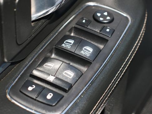 Used 2023 RAM 1500 Classic Warlock image 15