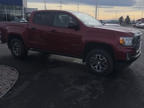 Used 2021 GMC Canyon AT4 image 2
