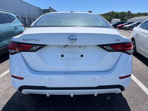 Used 2021 Nissan Sentra SV FWD image 3