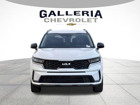 Used 2022 Kia Sorento S image 3