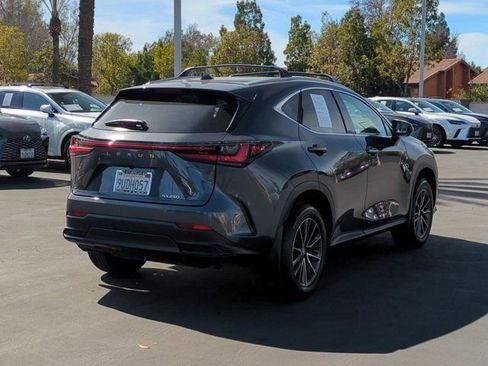 Used 2025 Lexus NX 250 FWD image 5