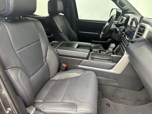 Used 2023 Toyota Tundra Platinum AWD/4WD image 24
