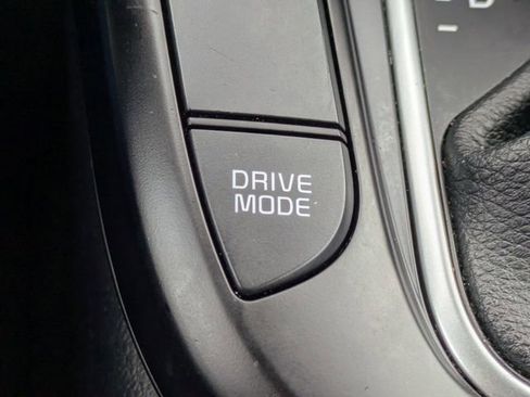 Used 2023 Kia Soul LX w/ Option Group 015 FWD image 23