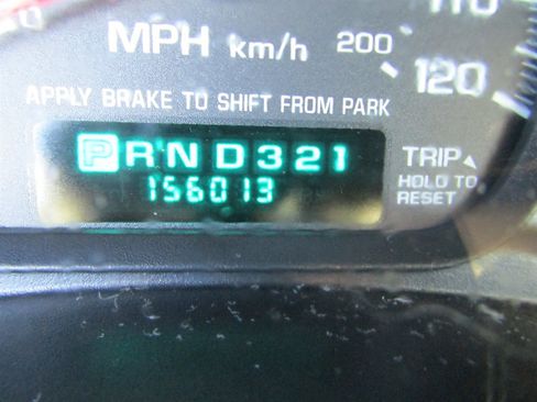 Used 2005 Chevrolet Monte Carlo LS w/ Preferred Equipment Group image 9