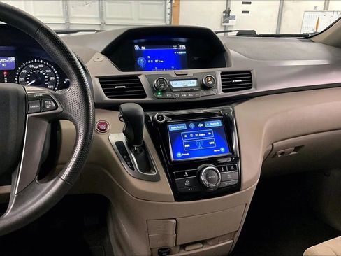 Used 2014 Honda Odyssey EX image 7
