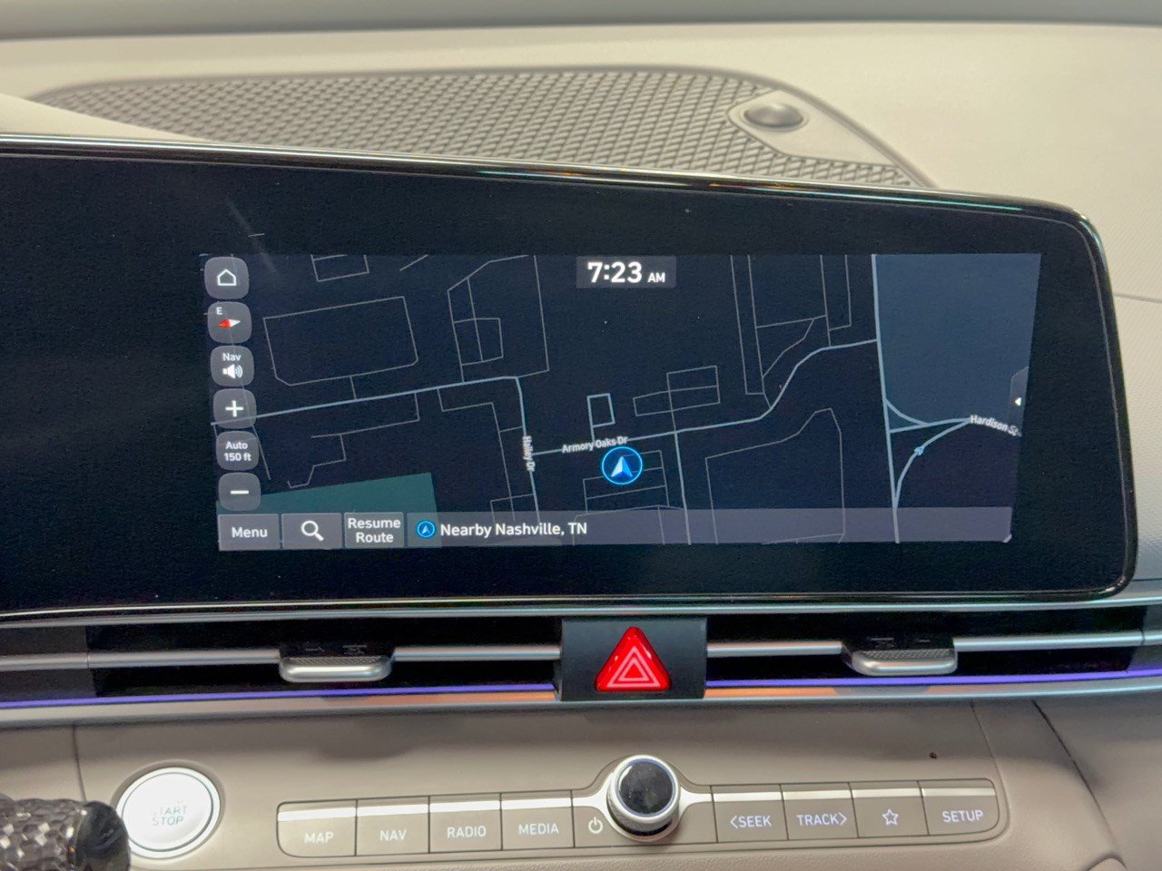 Used 2025 Hyundai Elantra SEL FWD image 23