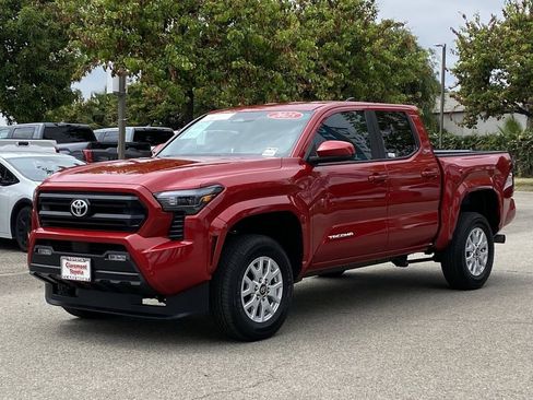 Certified 2025 Toyota Tacoma SR5 RWD image 38