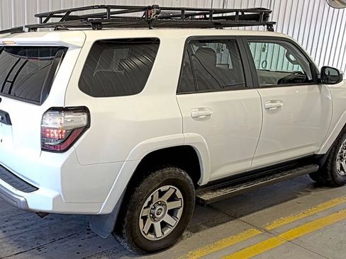 Used 2014 Toyota 4Runner Trail AWD/4WD image 2