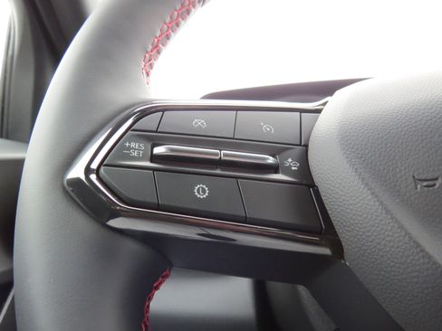 New 2026 Chevrolet Equinox RS w/ Convenience Package III image 21