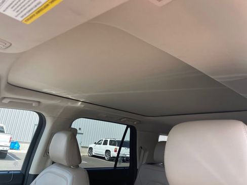 Used 2024 Ford Expedition Max Limited AWD/4WD image 14