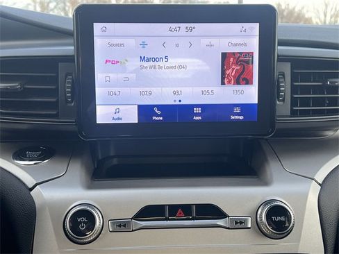 Used 2022 Ford Explorer XLT image 12