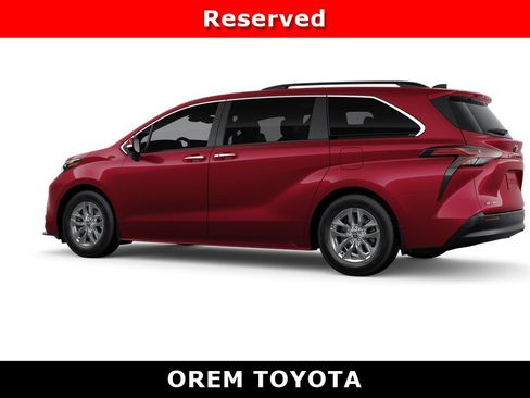 New 2026 Toyota Sienna XLE AWD/4WD image 5