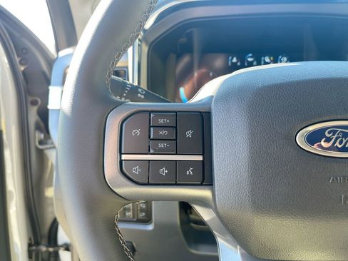 New 2026 Ford F250 Lariat w/ FX4 Off-Road Package image 34