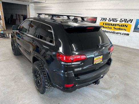 Used 2015 Jeep Grand Cherokee Altitude image 98