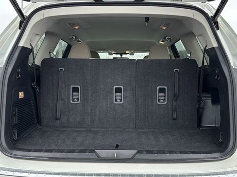 Used 2020 Subaru Ascent Premium w/ Convenience Package image 27