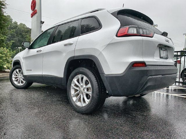 Used 2020 Jeep Cherokee Latitude FWD image 4