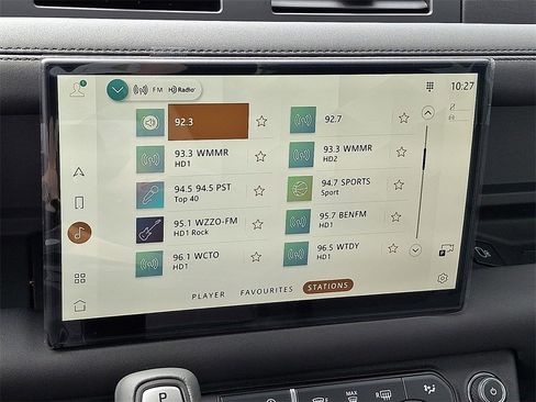 New 2025 Land Rover Defender 110 S image 14