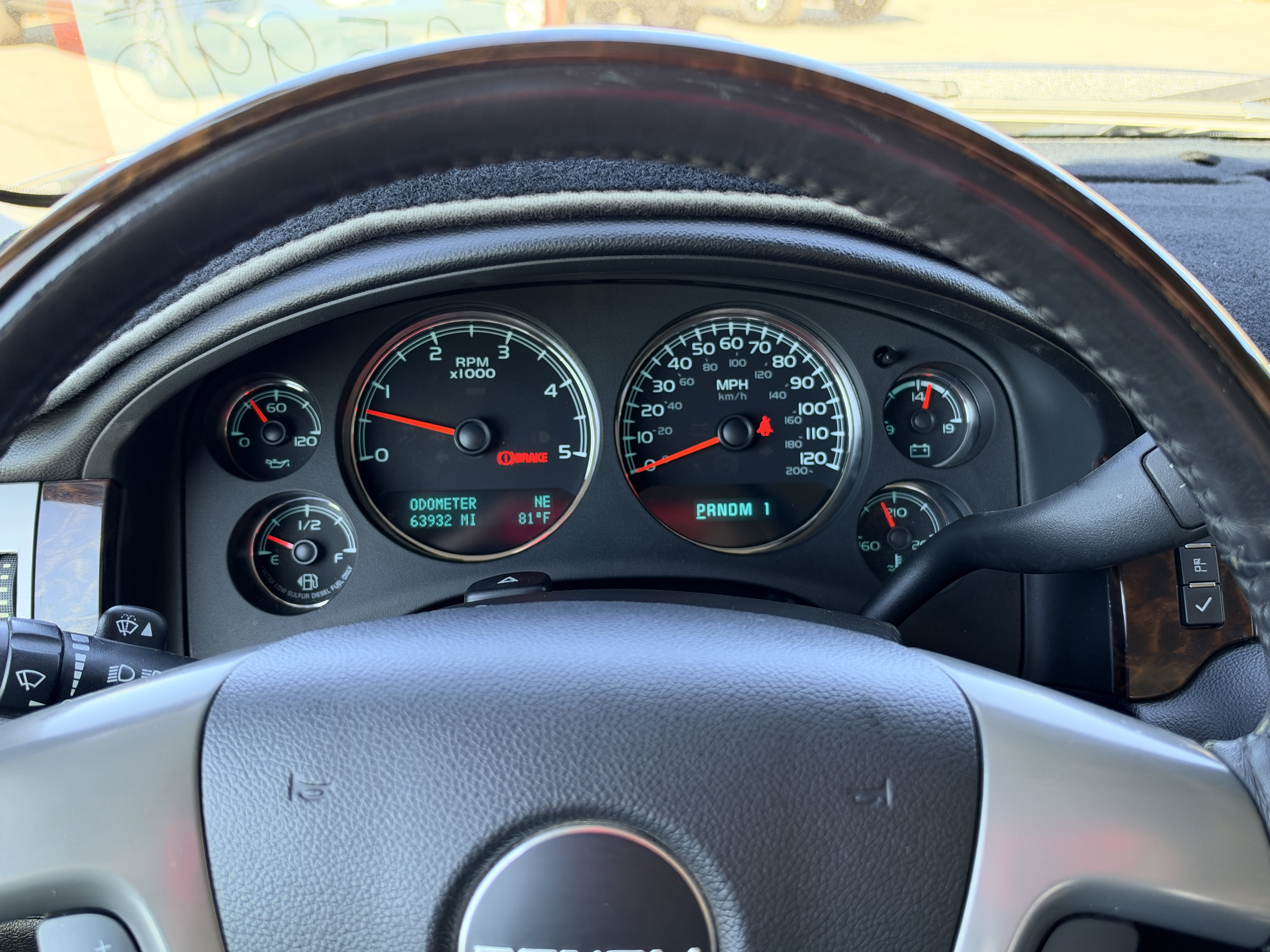 Used 2013 GMC Sierra 2500 Denali AWD/4WD image 16