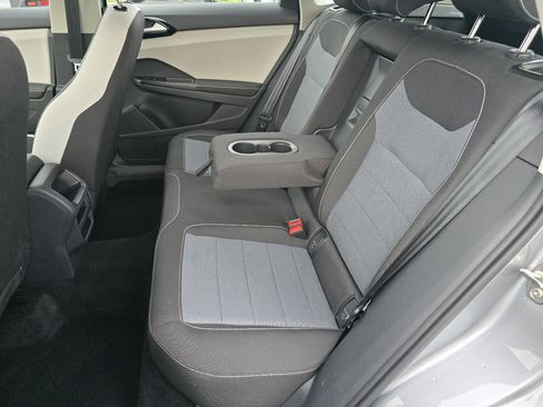 Certified 2025 Volkswagen Taos S AWD/4WD image 26