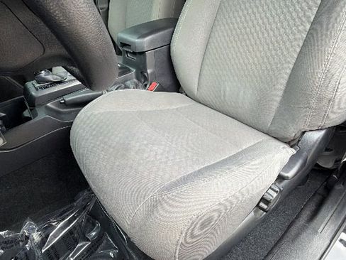 Certified 2023 Toyota Tacoma SR AWD/4WD image 19