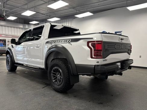 Used 2020 Ford F150 Raptor w/ Equipment Group 802A Luxury AWD/4WD image 9