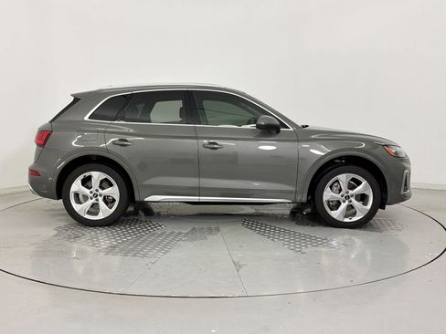 Used 2023 Audi Q5 2.0T Premium Plus w/ Premium Plus Package image 8