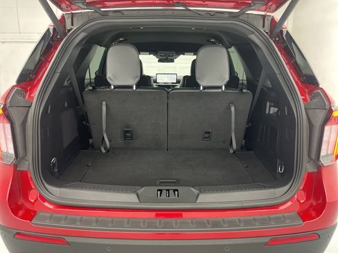 Used 2025 Ford Explorer ST-Line image 52