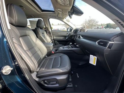 New 2025 MAZDA CX-5 AWD 2.5 S w/ Preferred Package image 29