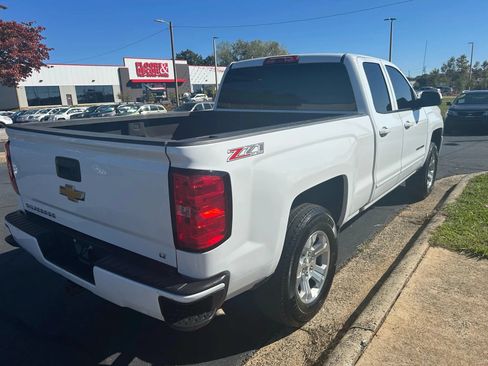 Used 2016 Chevrolet Silverado 1500 LT w/ All Star Edition AWD/4WD image 7