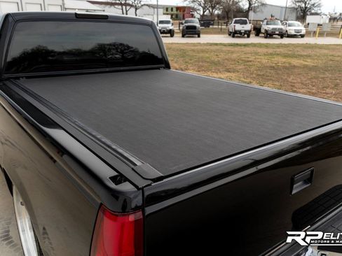 Used 1994 Chevrolet Silverado 1500 2WD Regular Cab image 31