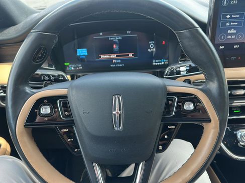 Used 2023 Lincoln Corsair Grand Touring w/ Equipment Group 301A AWD/4WD image 18