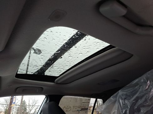 New 2026 Toyota Corolla Cross XLE image 9