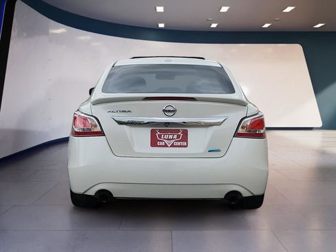 Used 2014 Nissan Altima 2.5 SL w/ Technology Package image 4