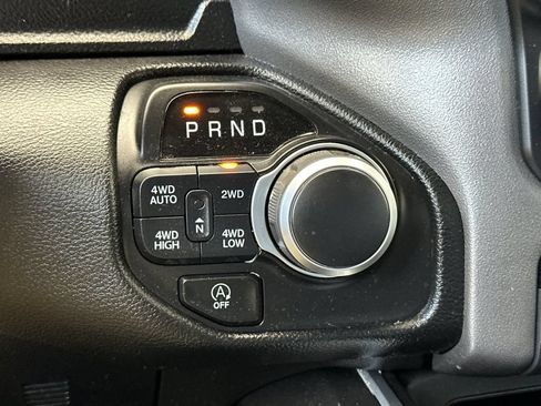 Used 2021 RAM 1500 Big Horn AWD/4WD image 19