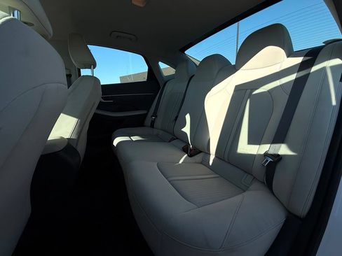 Certified 2025 Hyundai Sonata SE FWD image 23