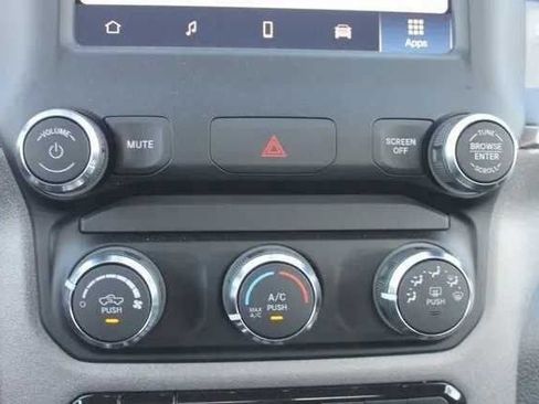 New 2024 RAM 2500 Tradesman w/ Chrome Appearance Group image 23