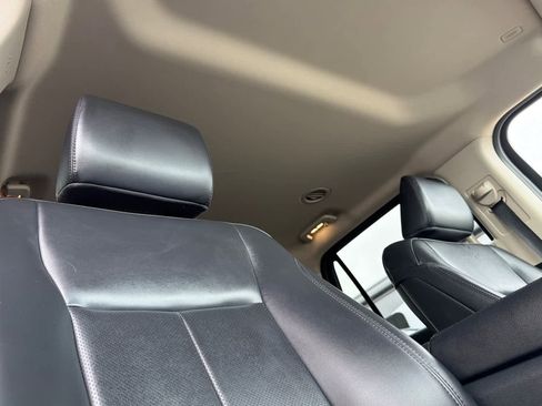 Certified 2024 Ford Expedition XLT AWD/4WD image 18