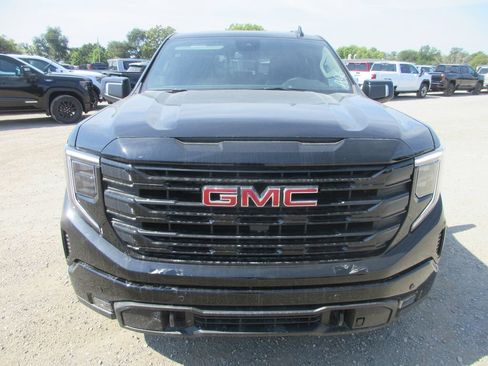New 2026 GMC Sierra 1500 Elevation w/ Elevation Premium Package AWD/4WD image 13