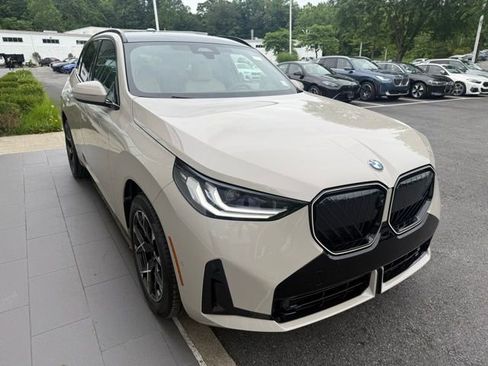 New 2025 BMW X3 xDrive30i w/ Premium Package image 5