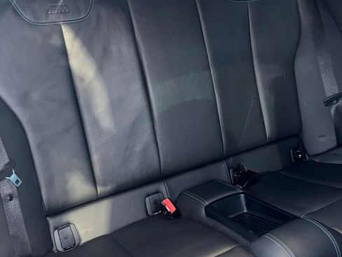 Used 2018 BMW M2 RWD image 15
