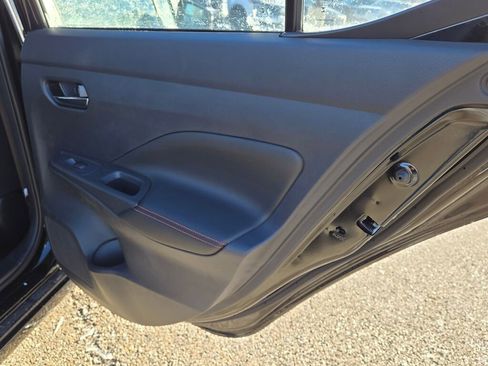 Used 2025 Nissan Versa SR w/ Trunk Package image 9