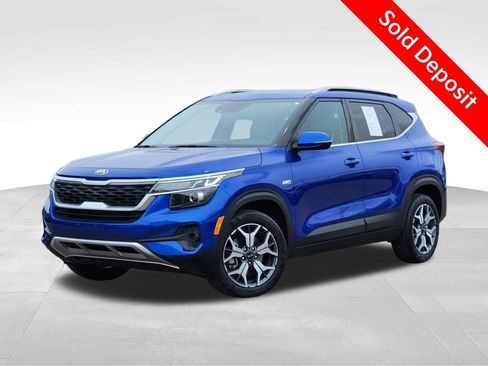 Used 2021 Kia Seltos EX AWD/4WD image 1