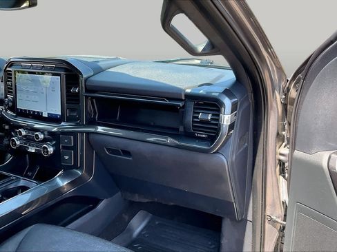 Used 2021 Ford F150 XLT w/ Equipment Group 302A High AWD/4WD image 18