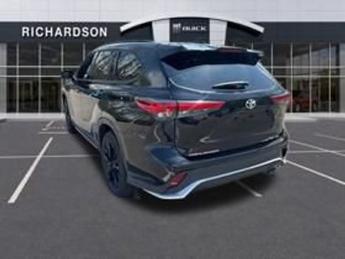 Used 2023 Toyota Highlander XSE AWD/4WD image 23
