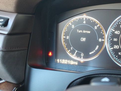 Used 2015 Cadillac Escalade ESV Premium image 39