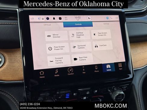 Used 2023 Jeep Grand Cherokee L Summit AWD/4WD image 14