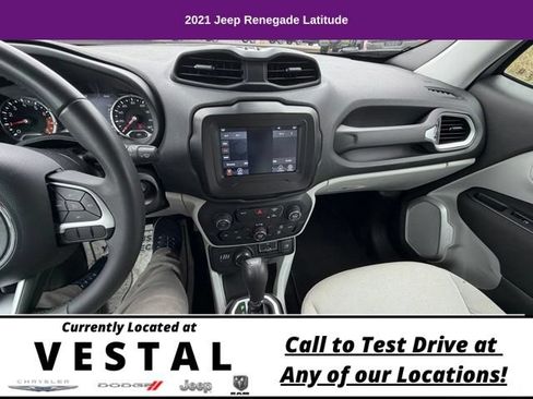 Used 2021 Jeep Renegade Latitude AWD/4WD image 22