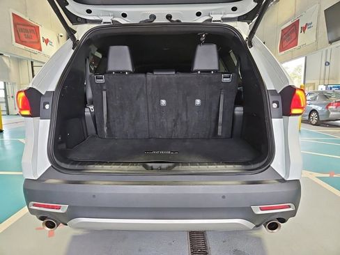 Used 2024 Toyota Grand Highlander AWD Hybrid image 13