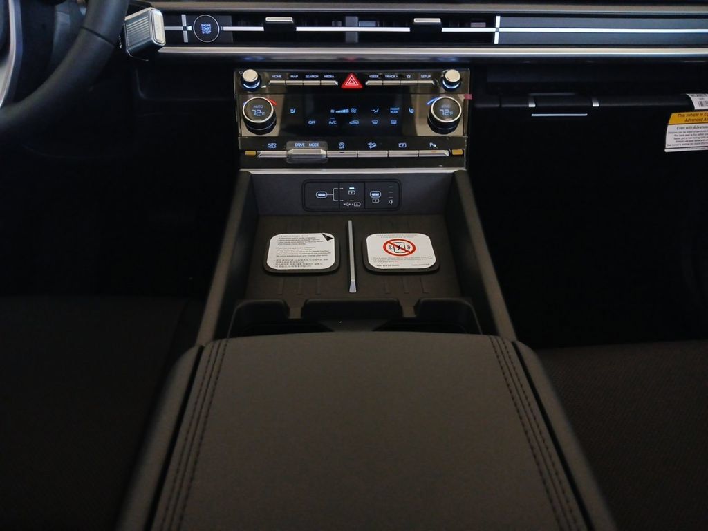 New 2026 Hyundai Santa Fe SEL FWD image 14