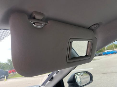 Used 2020 Toyota Camry SE FWD image 43